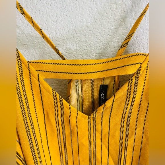 Papermoon sleeveless yellow blouse top size Small - Picture 2 of 8